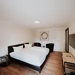 Hotel Robrooks Garni