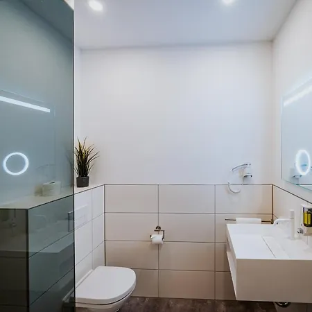 Robrooks Garni Szálloda