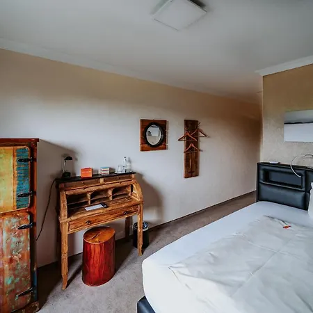 Robrooks Garni Hotell