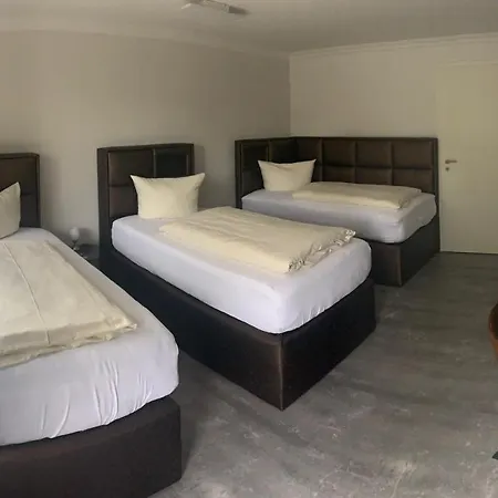 Hotell Robrooks Garni