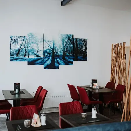 Robrooks Garni * Hiddenhausen