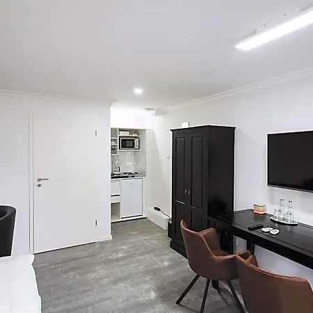 Hotel Robrooks Garni *