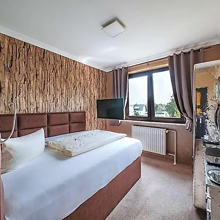 Hotel Robrooks Garni