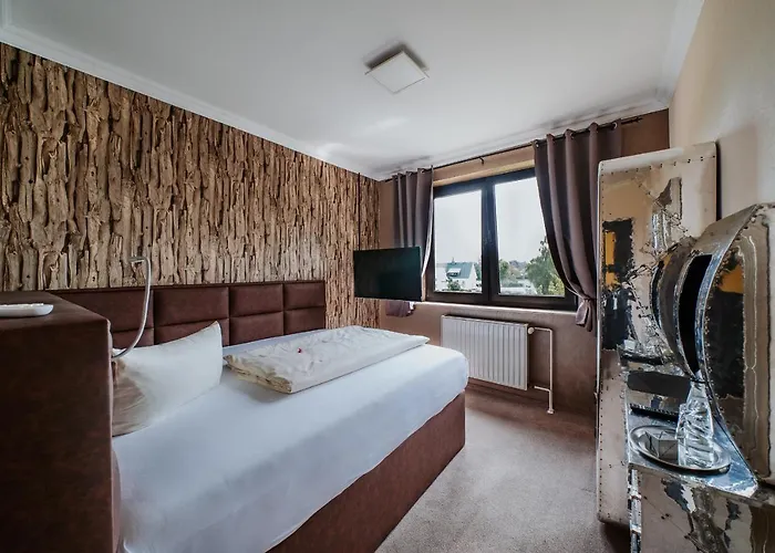 Robrooks Garni * Hiddenhausen