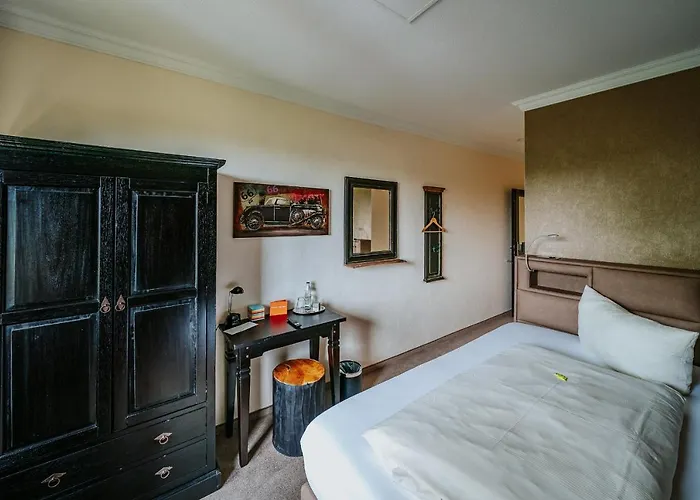 Robrooks Garni Hiddenhausen