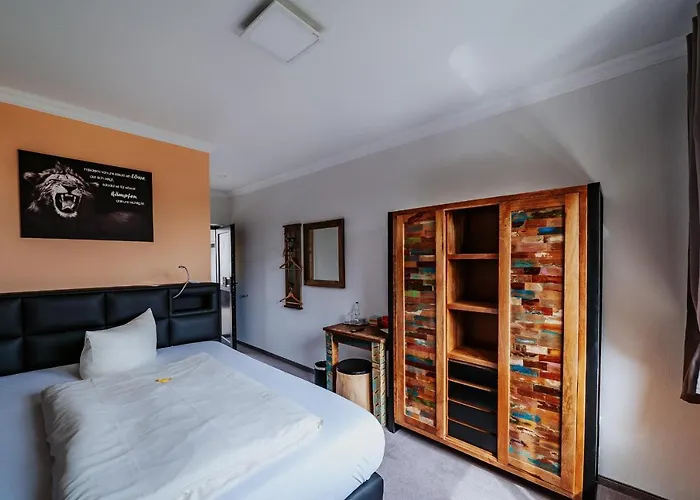 Hotel Robrooks Garni Hiddenhausen