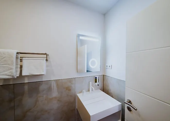 Robrooks Garni * Hiddenhausen