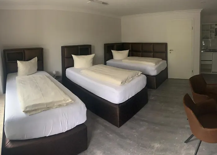 Hotel Robrooks Garni