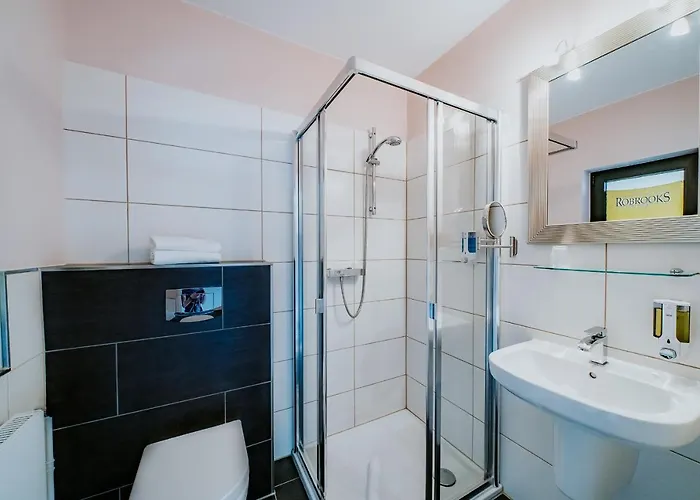 Robrooks Garni * Hiddenhausen